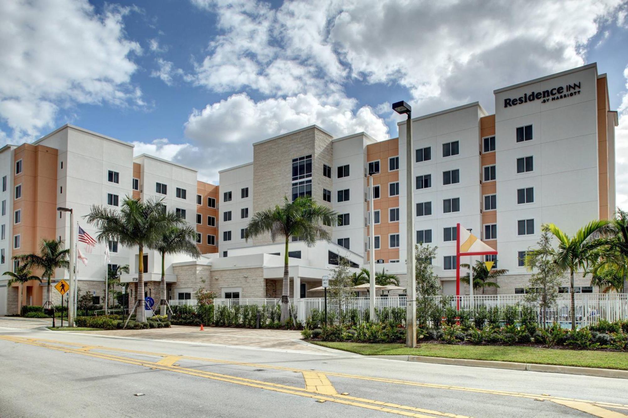 Residence Inn Fort Lauderdale Coconut Zewnętrze zdjęcie